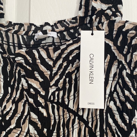 Calvin Klein black and white patterned Maxi dress - Picture 7 of 8